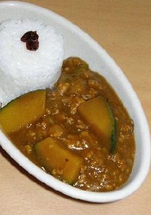 すごくおいしい！かぼちゃと挽肉のココナツカレー-レシピのメイン写真