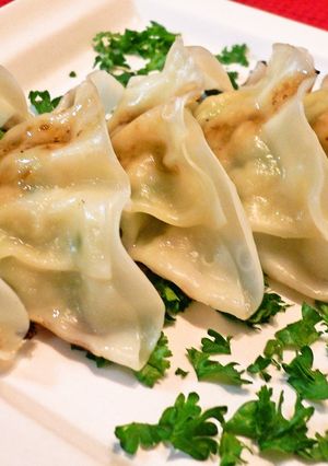 餃子をちょっぴりオシャレに…❤-レシピのメイン写真