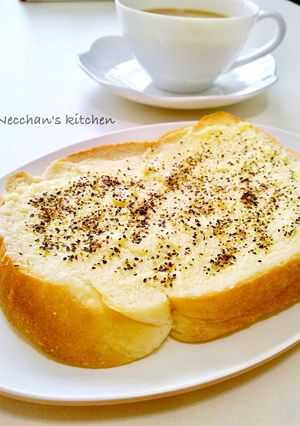 ＊クリチマヨのペッパートースト＊-レシピのメイン写真