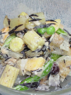 柿と根菜のゴリゴリサラダ-レシピのメイン写真