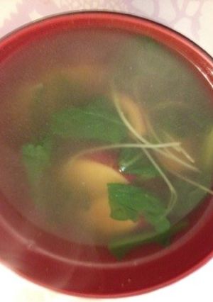 簡単!さつまいもと春菊のスープ-レシピのメイン写真
