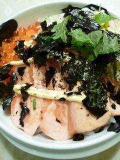 あぶりトロサーモンといくらの丼-レシピのメイン写真
