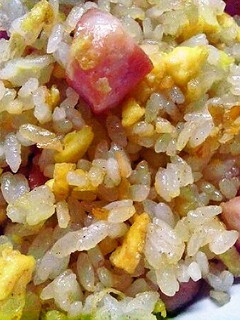 ベーコンの旨味!居酒屋風のガーリック炒飯-レシピのメイン写真