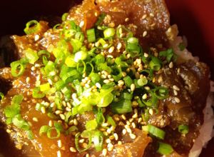 メジナ（グレ）の漬丼！残りはユッケ♪-レシピのメイン写真