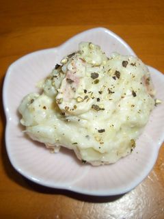 カマンベールと里芋のサラダ-レシピのメイン写真