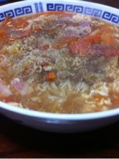即席麺でトマト酸辣ラーメン-レシピのメイン写真