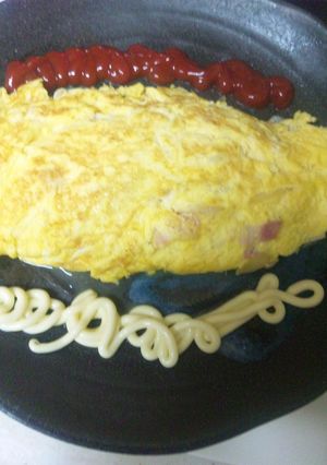 玉ねぎとベーコンのオムレツ-レシピのメイン写真