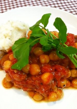クリスマスに！豚かたまり肉と豆のトマト煮-レシピのメイン写真