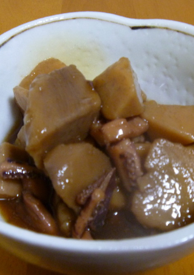 里芋といかの煮物-レシピのメイン写真