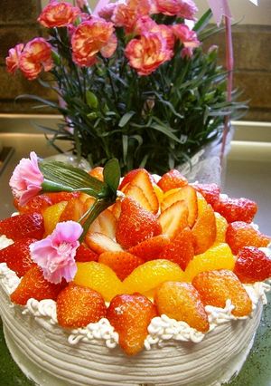 生クリームの簡単デコレーション-レシピのメイン写真