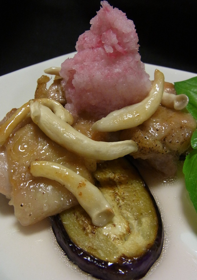 鶏モモ肉のみぞれ和え　キノコとナス添え-レシピのメイン写真