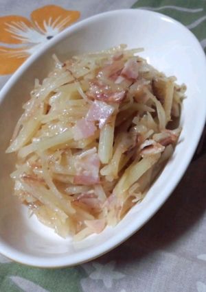 貧乏ちまみ☆じゃがべーチーズおかか-レシピのメイン写真