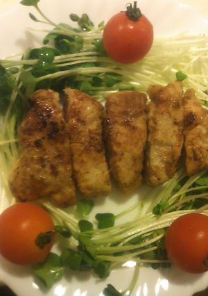 バジル風味の豚肉ソテー-レシピのメイン写真
