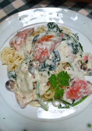 鮭ときのこのクリームスパゲッティー-レシピのメイン写真