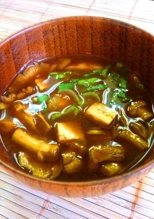 なめこと豆腐の味噌汁-レシピのメイン写真