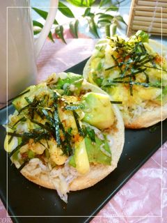 アボカドとしらすのわさび風味トースト-レシピのメイン写真