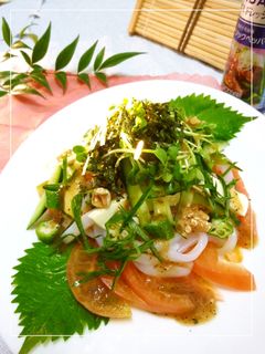 いかと野菜とチーズのスパイシー和風サラダ-レシピのメイン写真