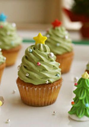 簡単！クリスマスツリーのカップケーキ★☆-レシピのメイン写真