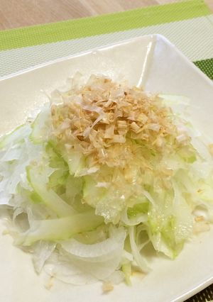 セロリと玉ねぎのサラダ-レシピのメイン写真