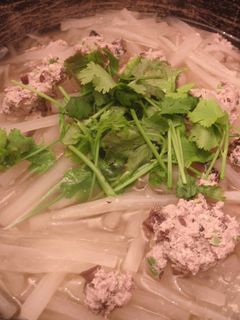 スープも美味しい!大根と鶏肉だんごの鍋-レシピのメイン写真