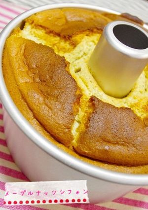 幸せ★メープルナッツシフォンケーキ-レシピのメイン写真