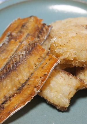 太刀魚から揚げ☆三枚おろし＆骨せんべい付-レシピのメイン写真