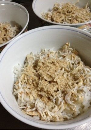 マイルド釜揚げしらす丼-レシピのメイン写真