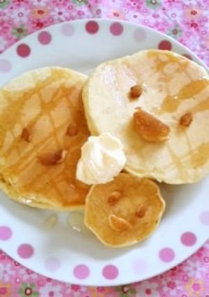 さつまいもと豆腐入りふわふわホットケーキ-レシピのメイン写真