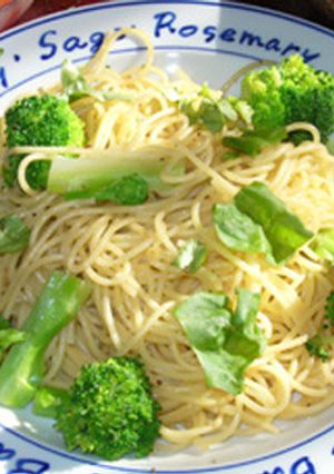 アンチョビとブロッコリーの簡単パスタ-レシピのメイン写真