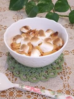 焼きマシュマロとシリアルのヨーグルト-レシピのメイン写真