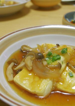 豆腐ステーキ☆しめじ＆たまねぎあんかけ-レシピのメイン写真