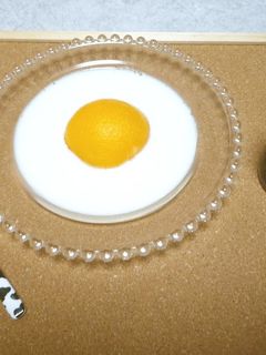 牛乳で目玉焼きをつくろう!-レシピのメイン写真