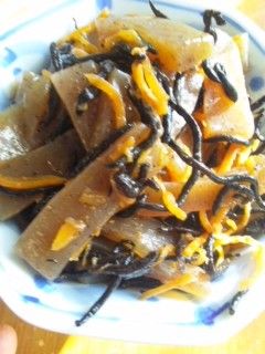 こんにゃくとひじきの炒め煮-レシピのメイン写真