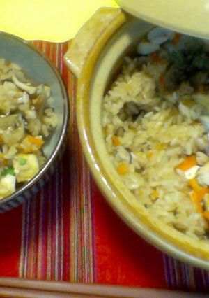 １００均土鍋で作る　簡単　炊き込みご飯-レシピのメイン写真
