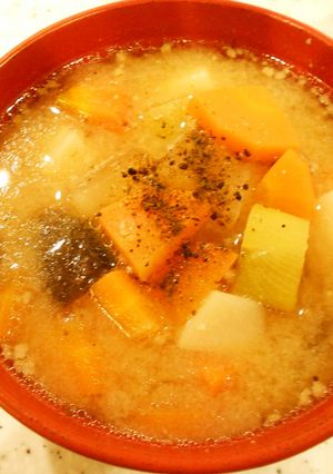 ひき肉で簡単♡こくうま豚汁-レシピのメイン写真
