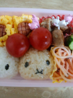 ミッフィーちゃんのおにぎりキャラ弁〜♥-レシピのメイン写真