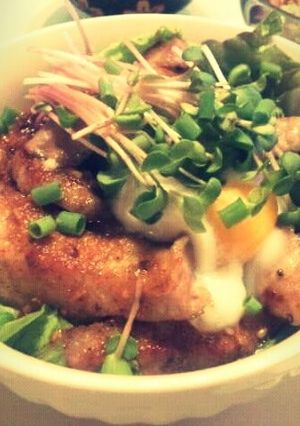 カフェ風豚トロ丼-レシピのメイン写真