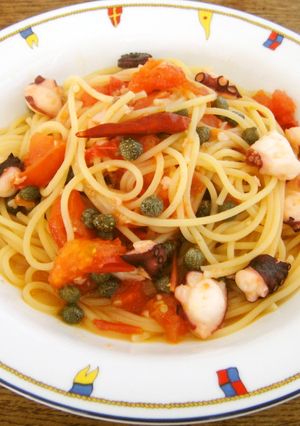 タコとトマトとケイパーのパスタ-レシピのメイン写真