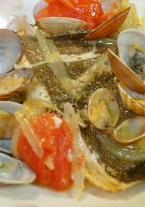 煮つけ用カレイで作るアクアパッツァ-レシピのメイン写真