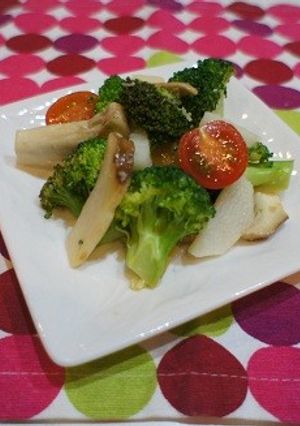 ブロッコリーと長芋のホットサラダ-レシピのメイン写真