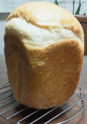 ＨＢで♪ふわんふわんクリームチーズ食パン-レシピのメイン写真