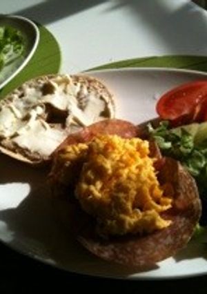 朝食に♪ベーグルのオープンサンド-レシピのメイン写真