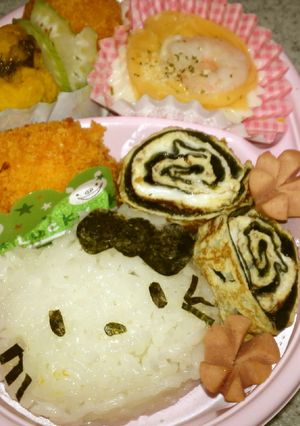 キティキャラ弁-レシピのメイン写真