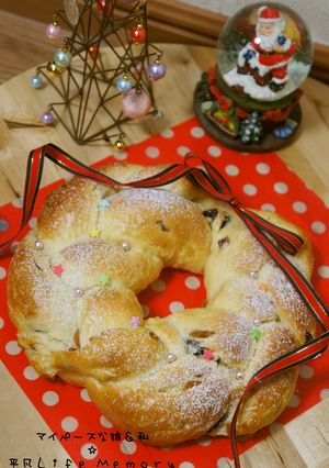 フルーツたっぷりクリスマスリースパン-レシピのメイン写真