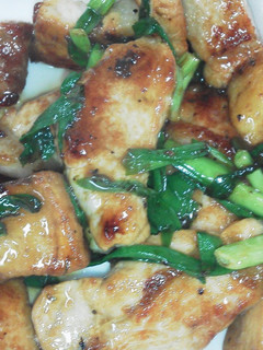 鶏肉のGABAN焙煎ごま&きざみ生姜炒め-レシピのメイン写真