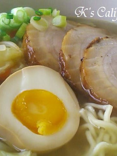 しょうゆ卵をのせて あっさり塩ラーメン-レシピのメイン写真
