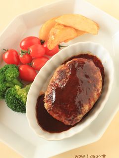 ちょびっと豪華♪ビーフ100%ハンバーグ-レシピのメイン写真
