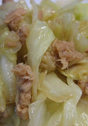 フライパンで蒸しキャベツ-レシピのメイン写真