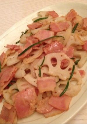 蓮根とベーコンソテー ローズマリー風味-レシピのメイン写真