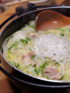 白菜と鶏肉の白湯スープ鍋-レシピのメイン写真